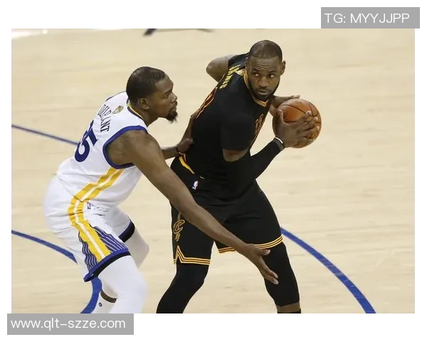 阿贾克斯青年队与福伦丹激战成和比分揭晓引发球迷热议