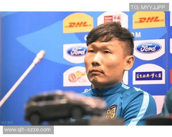 刘建业率队开练,重庆铜梁龙试训中超主力,芳华风暴晋级,李镇全续约龙兴见